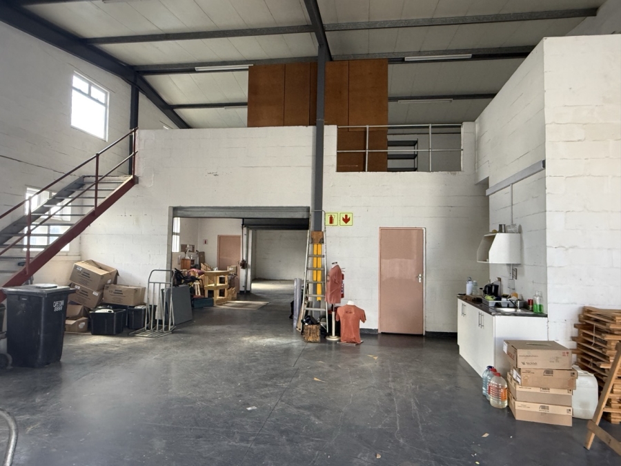 To Let Commercial Property for Rent in Onverwacht Western Cape